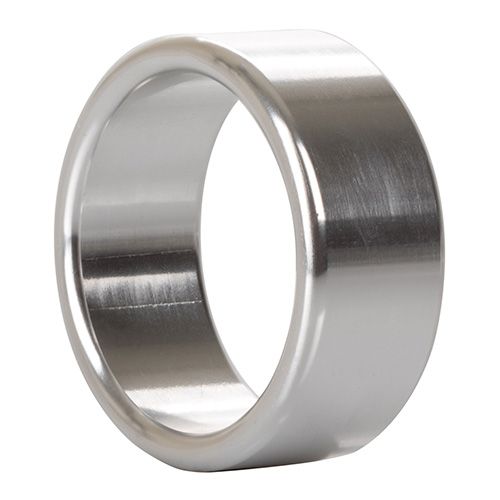 Alloy Metallic Ring 1.5 In Medium